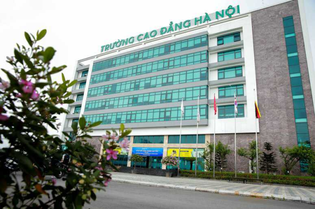 cac truong cao dang day nau an o ha noi 3